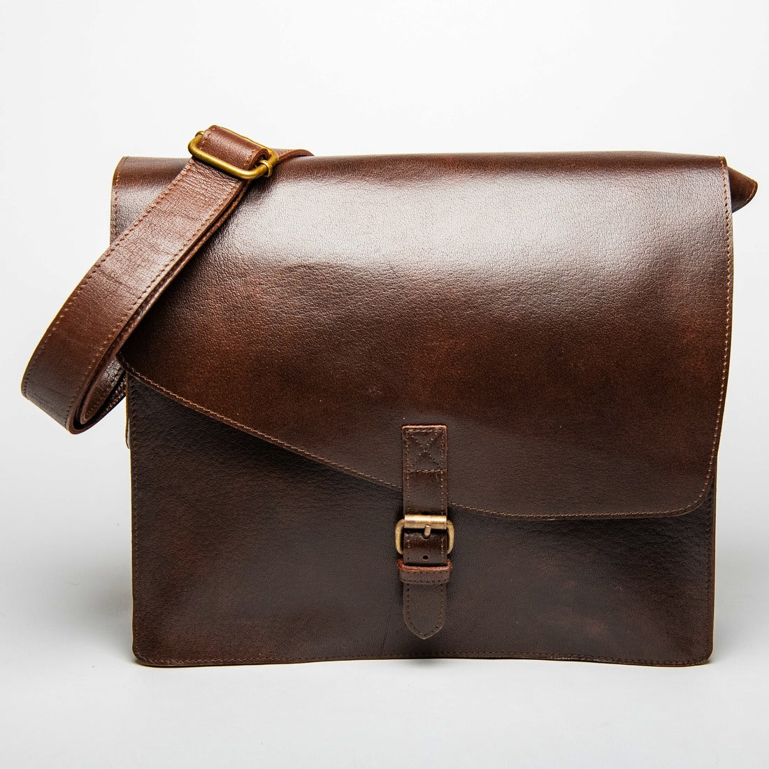 ARK 2.0 Messenger Bag Antique Brown 16 inch
